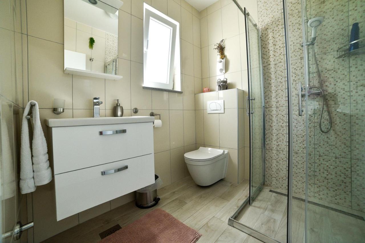 Holiday Home Mb Ražanj Exteriér fotografie