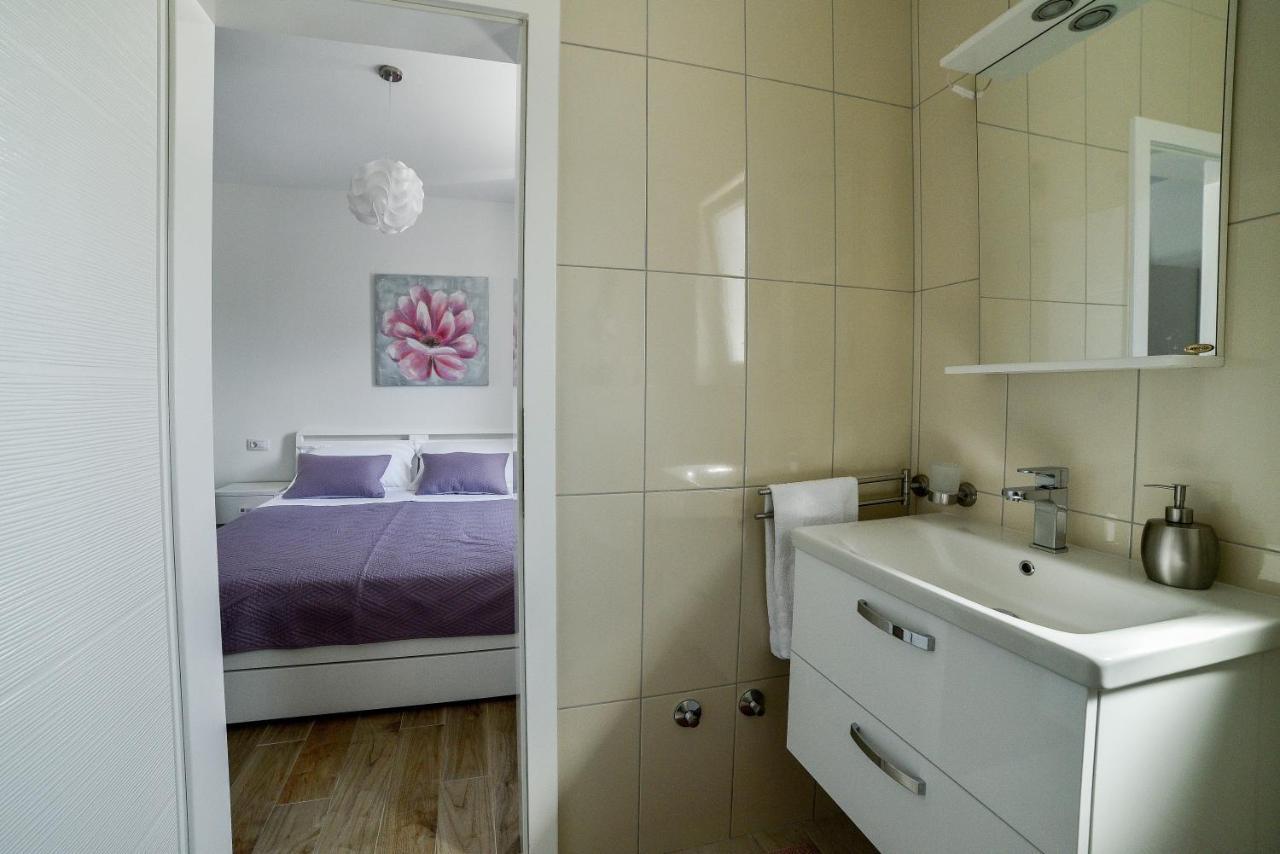 Holiday Home Mb Ražanj Exteriér fotografie