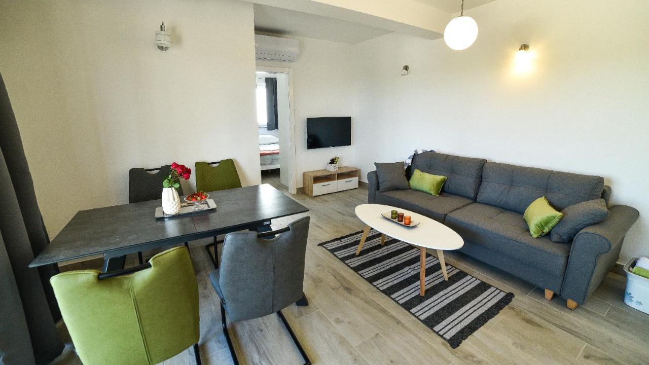 Holiday Home Mb Ražanj Exteriér fotografie