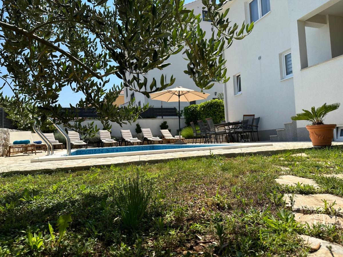 Holiday Home Mb Ražanj Exteriér fotografie